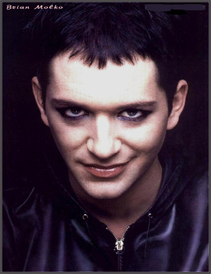 photo 9 in Brian Molko gallery [id61478] -0001-11-30 00:00:00
